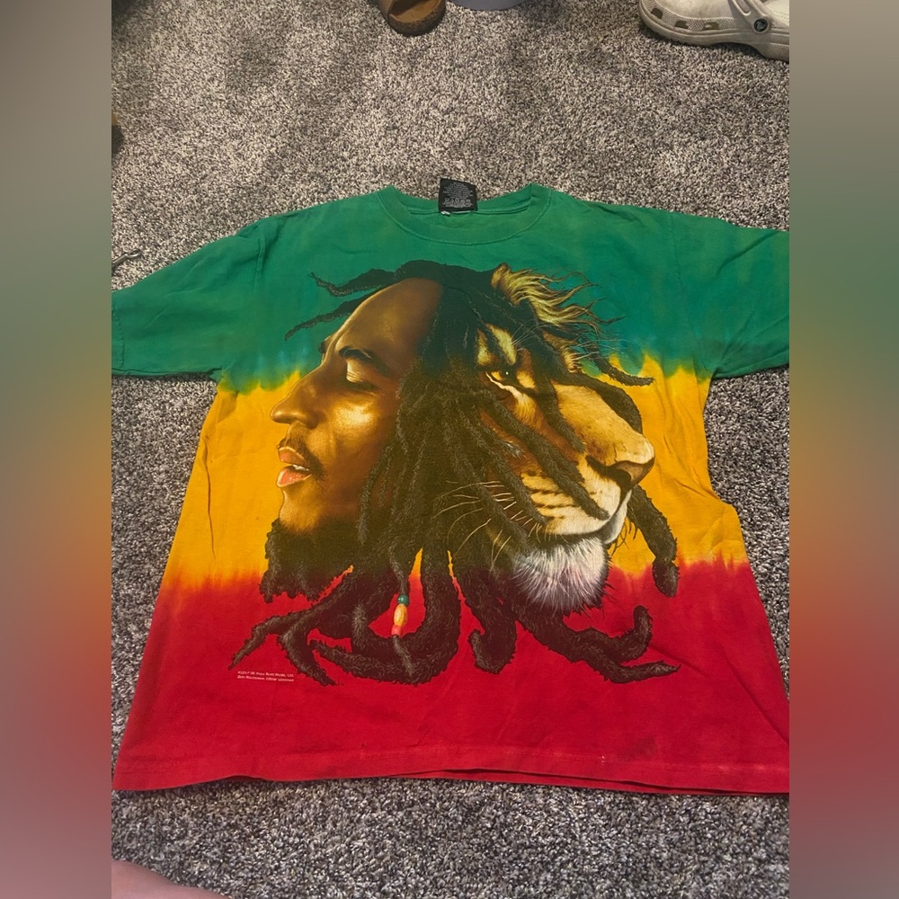 Bob marly lion shirt